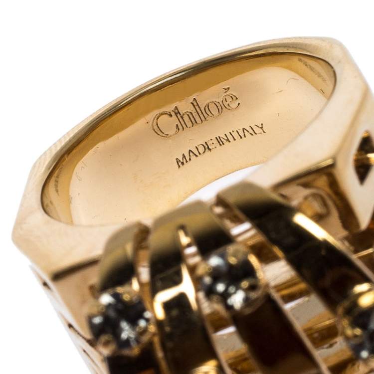 Pre Owned Chloe Crystal Embellished Gold Tone Cocktail Ring Size 56