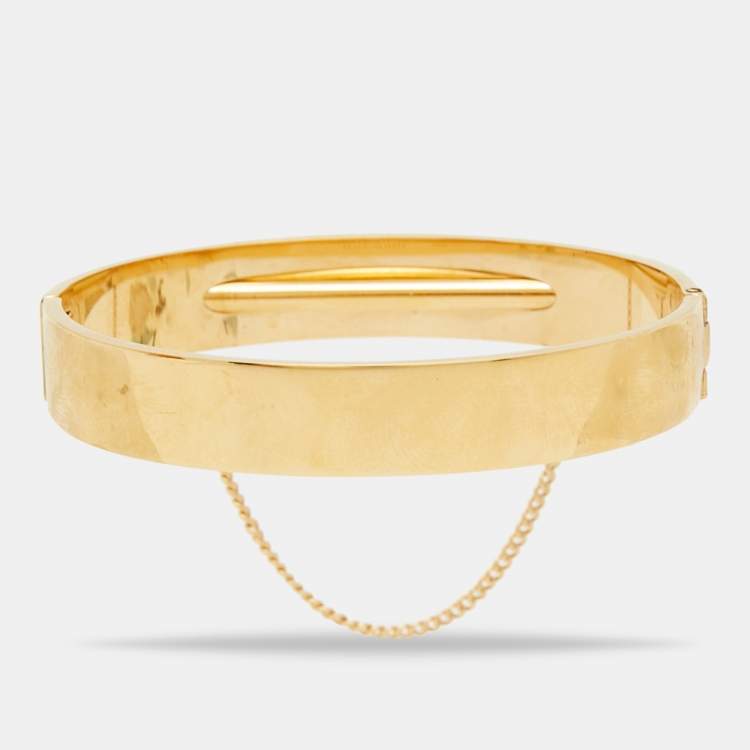 Pre Owned Chloe Gold Tone Pierced Pearl Darcy Bracelet S/M