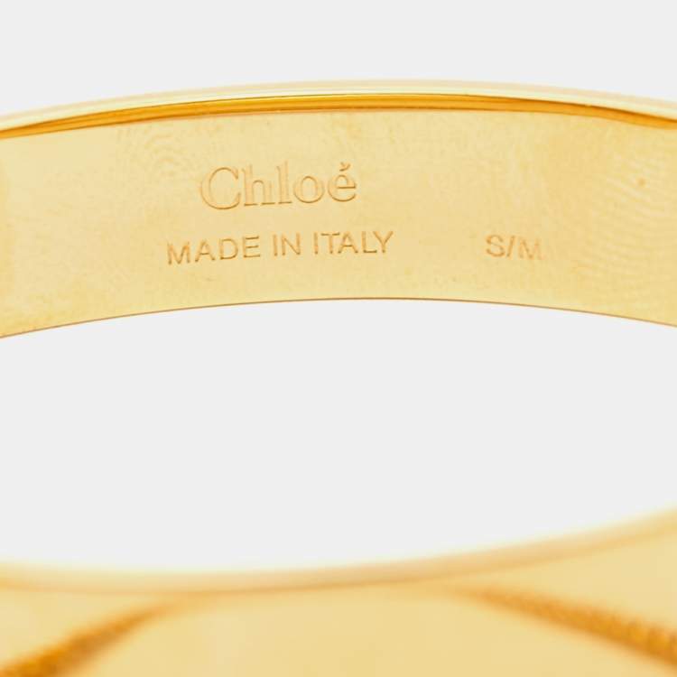 Pre Owned Chloe Gold Tone Pierced Pearl Darcy Bracelet S/M