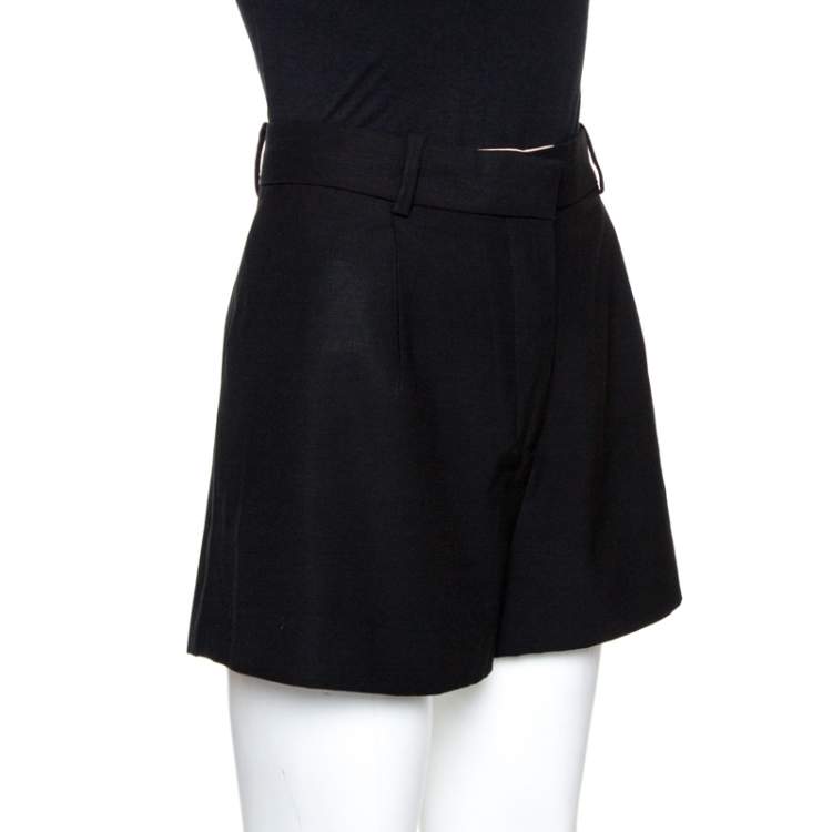 Pre Owned Chloé Black Crepe Iconic Pleated Shorts M