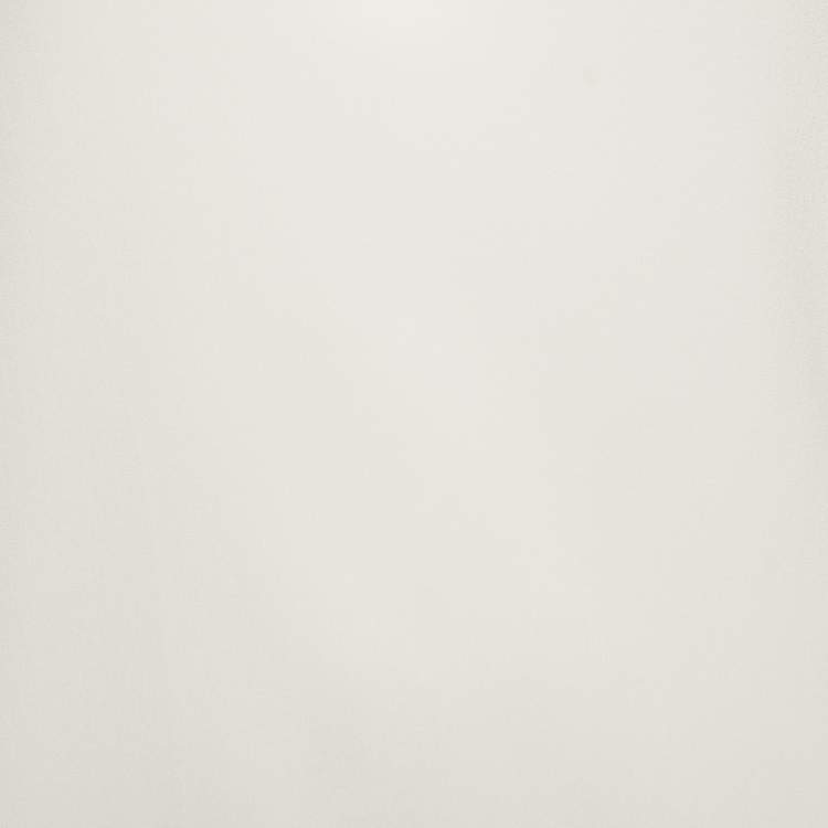 مملوكة مسبقًا Chloe Cream Silk V-Neck Oversized Blouse M 