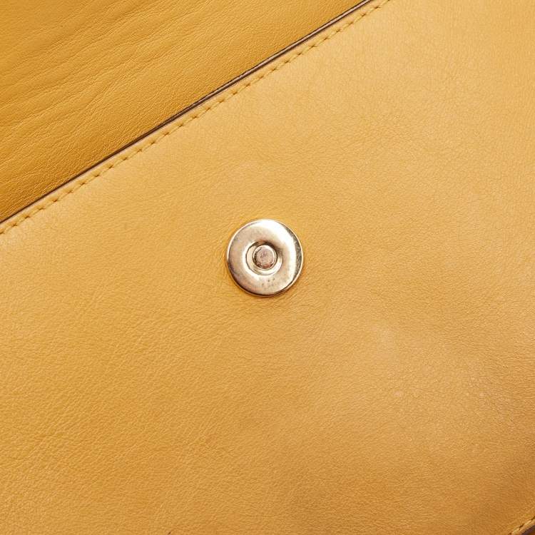 مملوكة مسبقًا Chloe Mustard/Brown Leather and Suede Small Faye Shoulder Bag