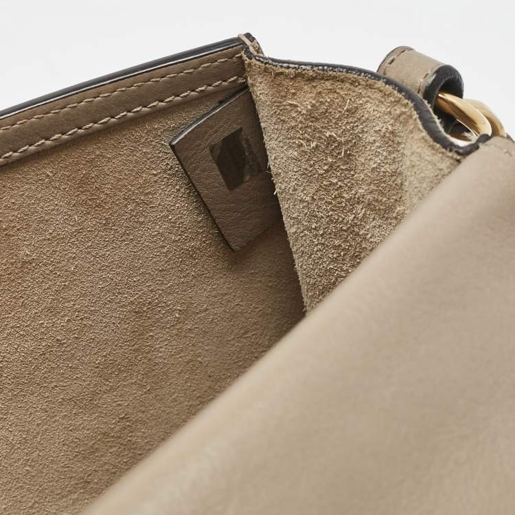 Pre Owned Chloe Grey Leather and Suede Medium Nile Bracelet Shoulder Bag
