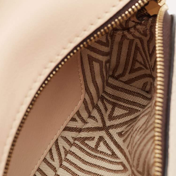 Pre Owned Chloe Beige Leather Mini Daria Chain Bag