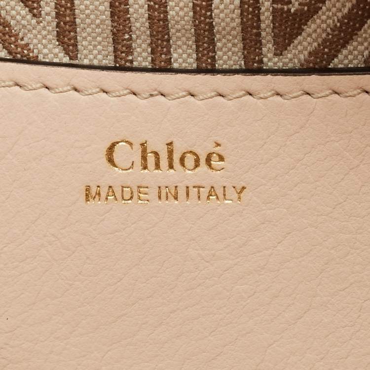 Pre Owned Chloe Beige Leather Mini Daria Chain Bag