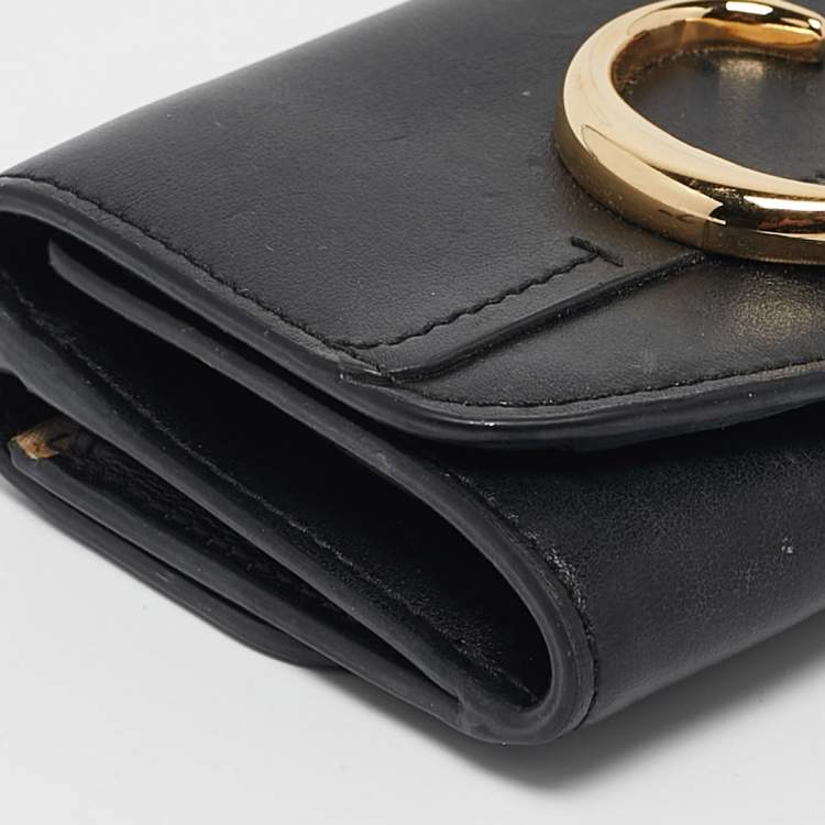 Pre Owned Chloe Black Leather C Trifold Wallet