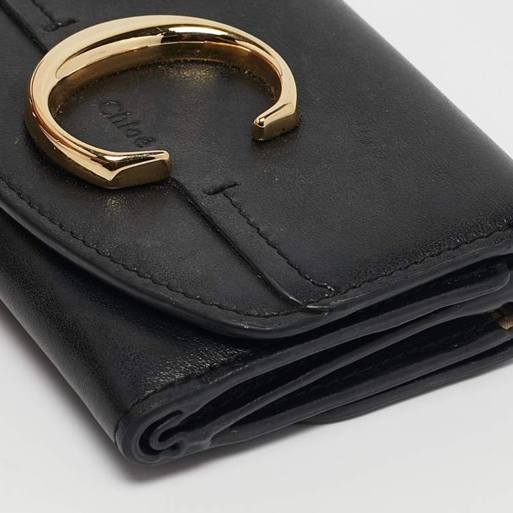 Pre Owned Chloe Black Leather C Trifold Wallet