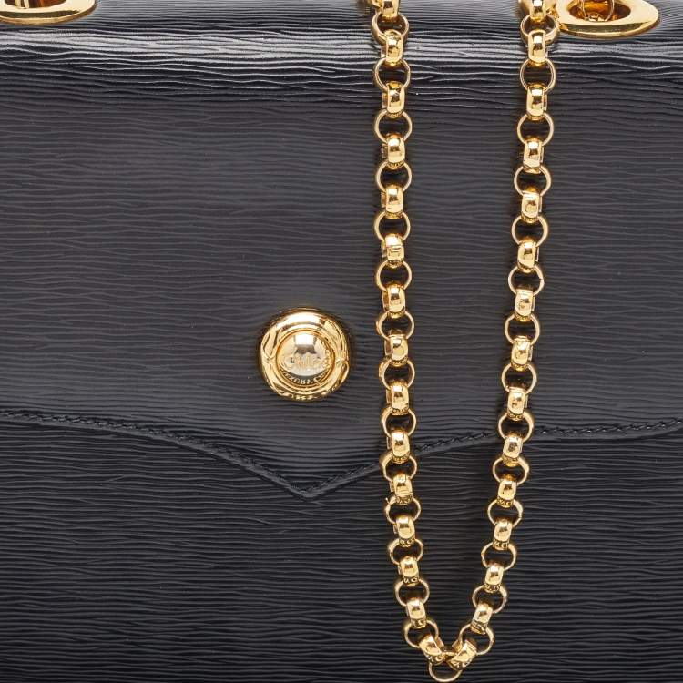 Pre Owned Chloe Black Leather Flap Chain Link Crossbody Bag