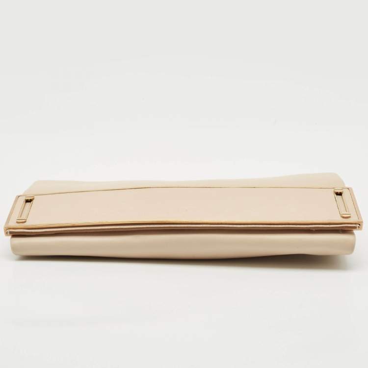 Pre Owned Chloe Beige Leather Metal Flap Clutch