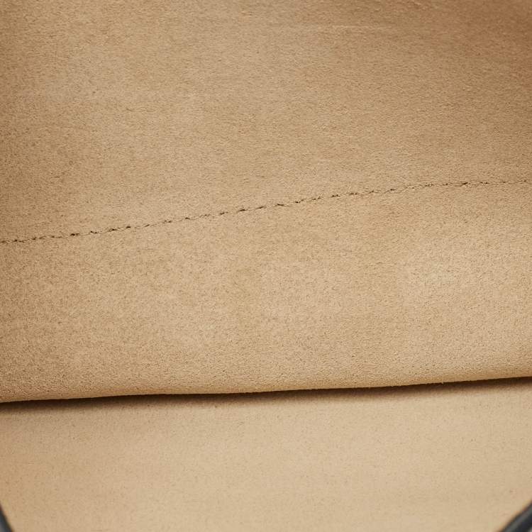 Pre Owned Chloe Navy Blue/Mustard Leather and Suede Small Faye Shoulder Bag