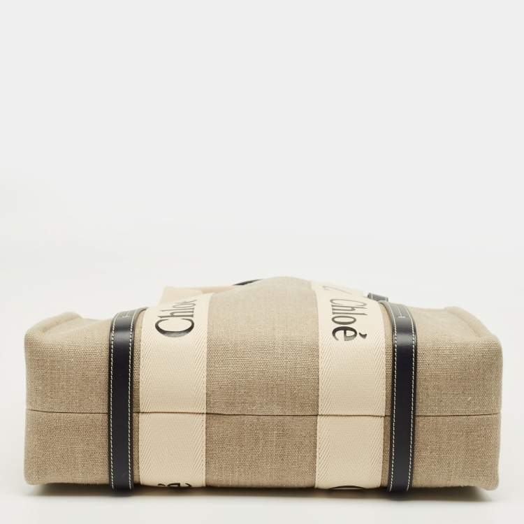 Pre Owned Chloé Beige/Navy Blue Canvas Medium Woody Tote