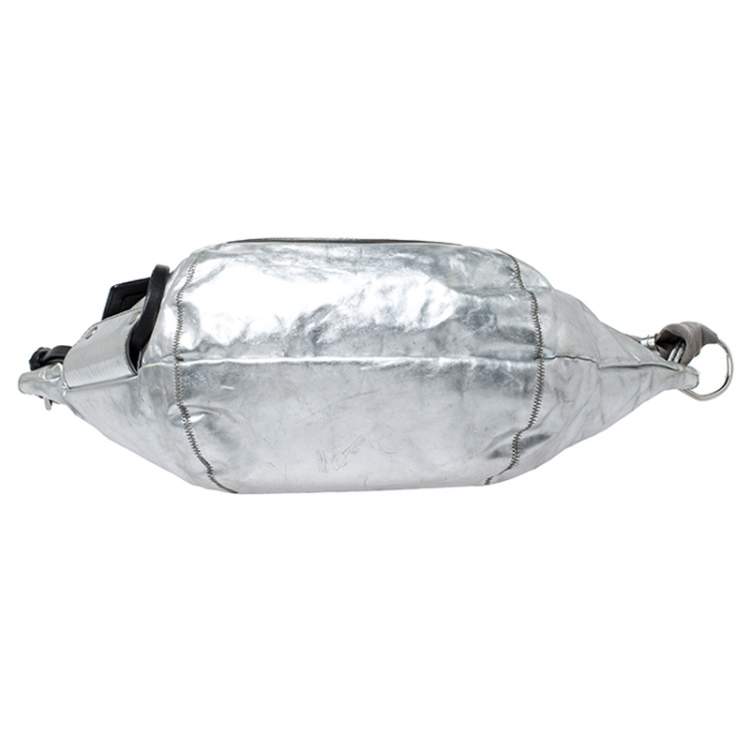 Pre Owned Chloe Metallic Silver Leather Fanny Crossbody Bag 