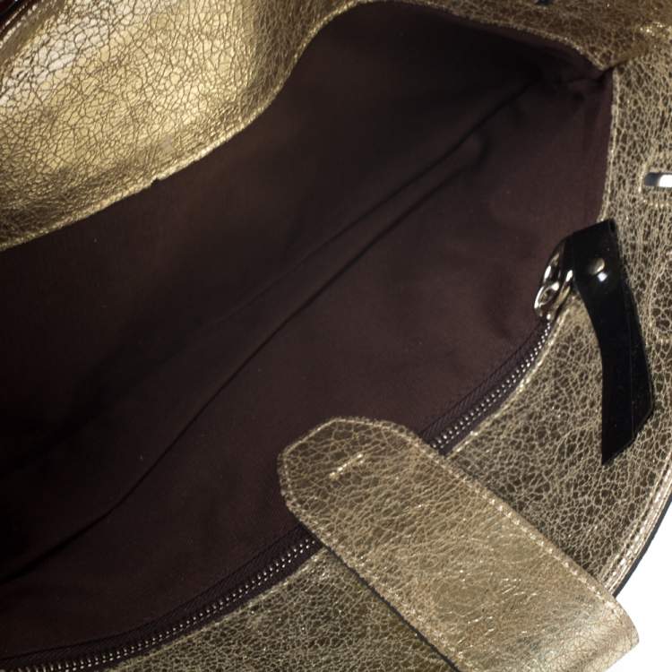 Pre Owned Chloe Gold Metallic Textured Leather Clutch