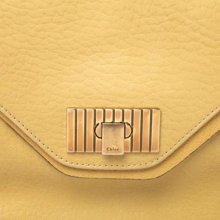 Pre Owned Chloe Yellow Leather Medium Sally Shoulder Bag