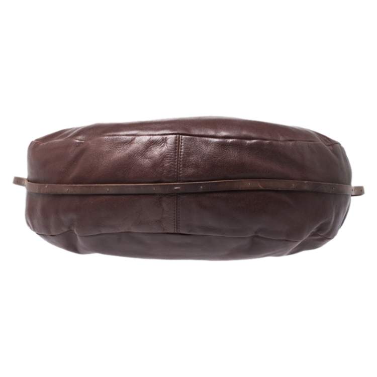 مملوكة مسبقًا Chloe Dark Brown Leather Crescent Hobo