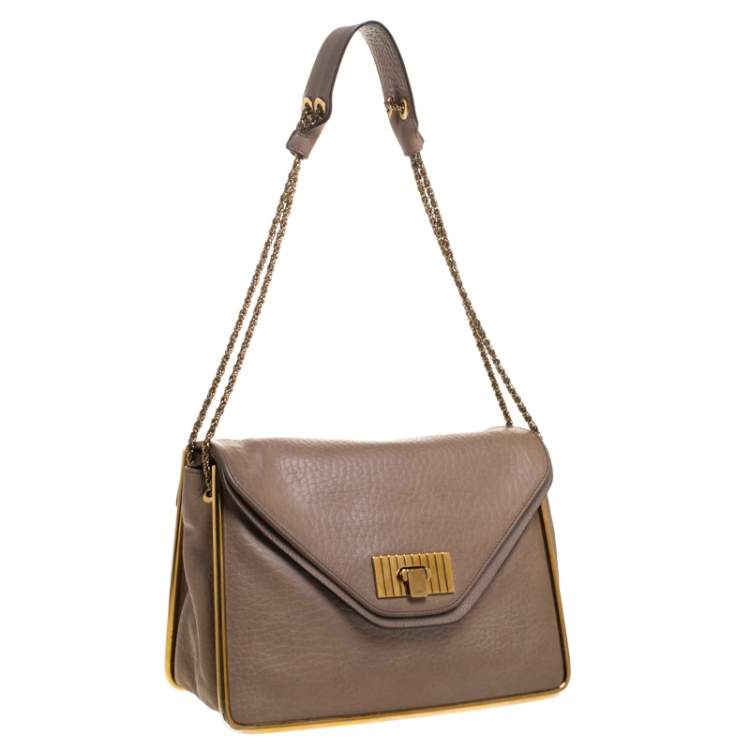 Pre Owned Chloe Beige Leather Medium Sally Flap Shoulder Bag