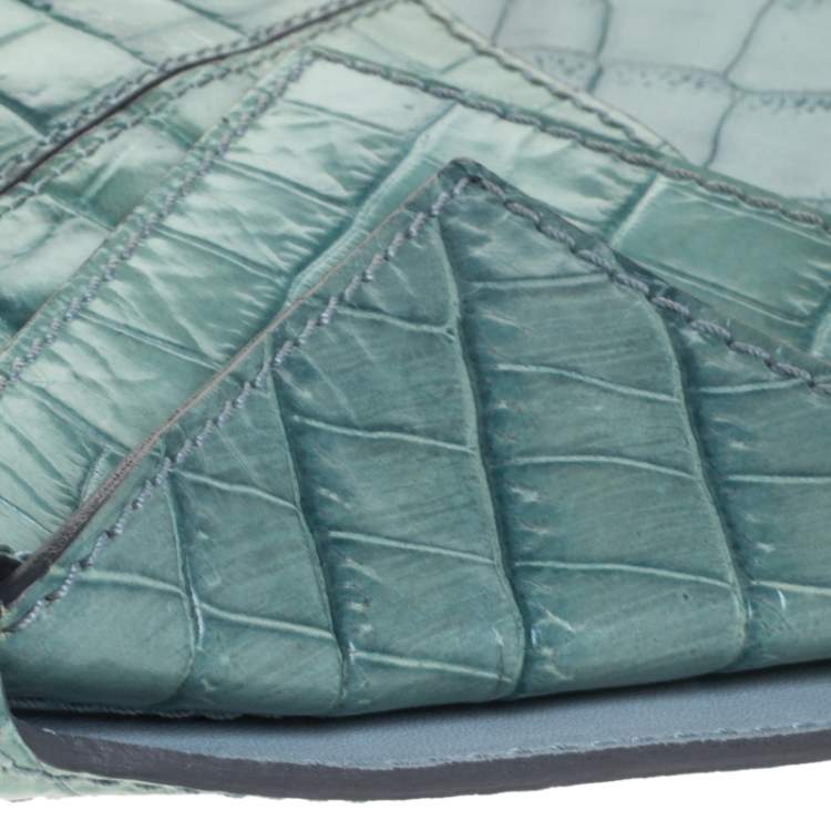 Pre Owned Chloe Green Crocodile Embossed Freja Origami Clutch