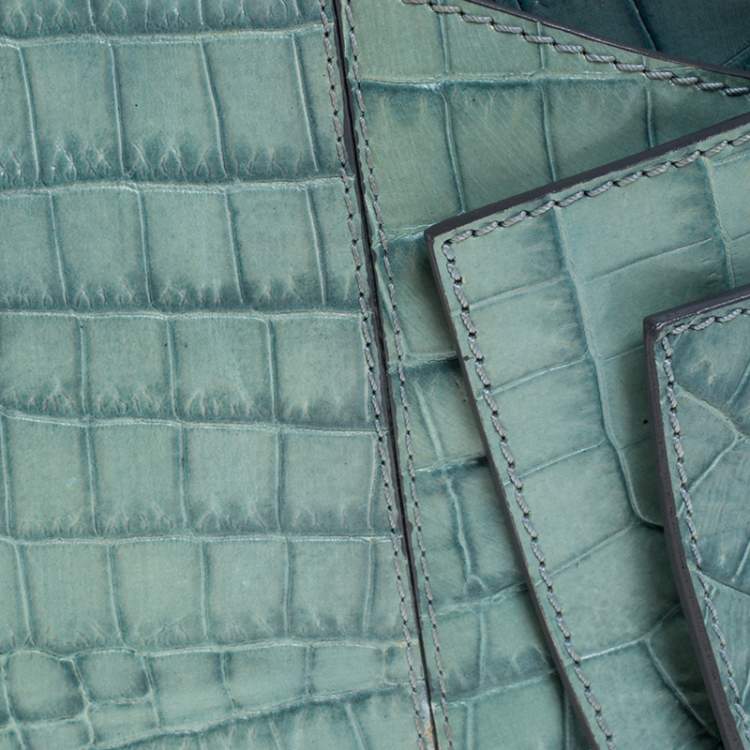Pre Owned Chloe Green Crocodile Embossed Freja Origami Clutch
