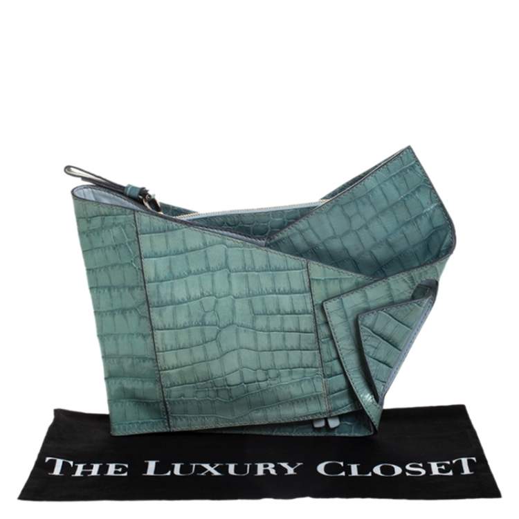 Pre Owned Chloe Green Crocodile Embossed Freja Origami Clutch