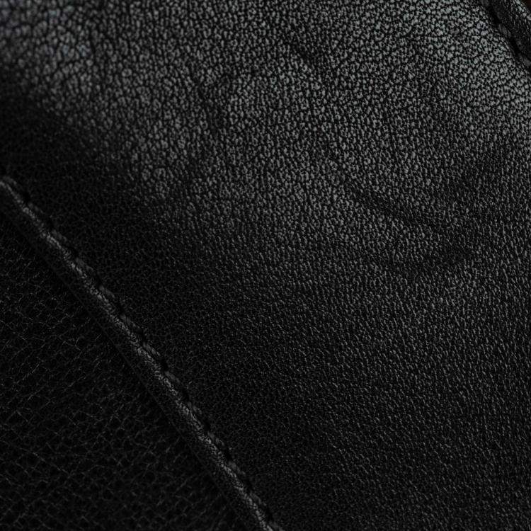Pre Owned Chloe Black Leather Hayley Bag