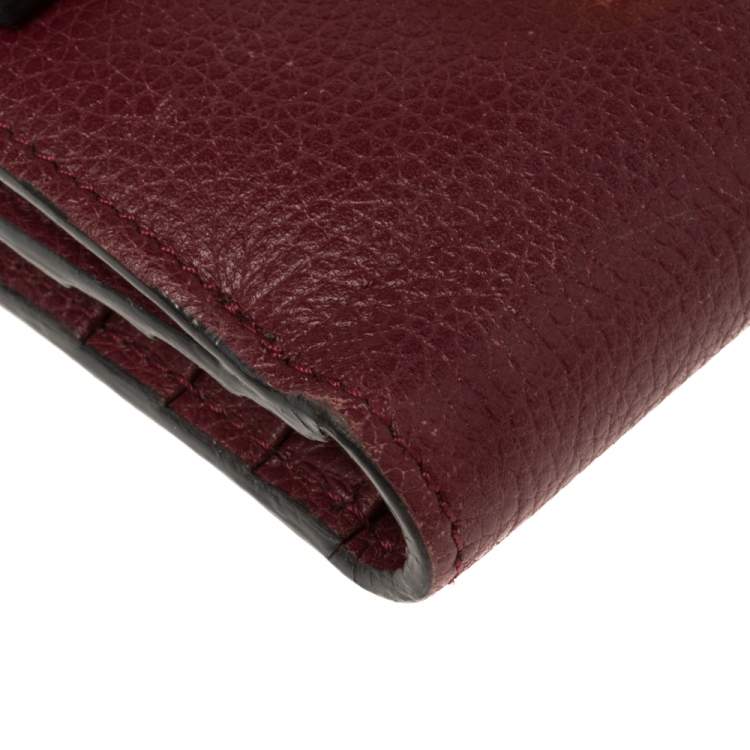 Pre Owned Chloe Burgundy Leather Drew Compact Wallet