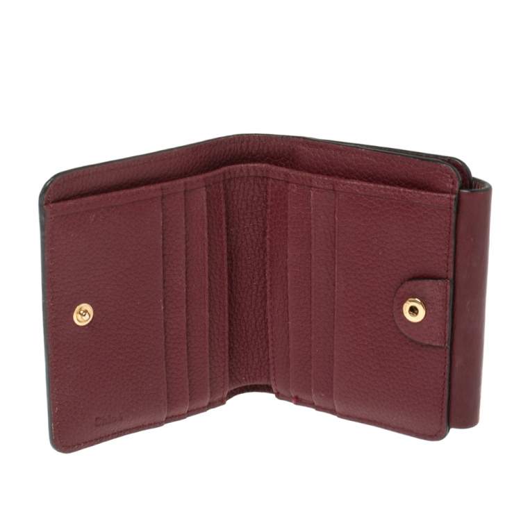 Pre Owned Chloe Burgundy Leather Drew Compact Wallet