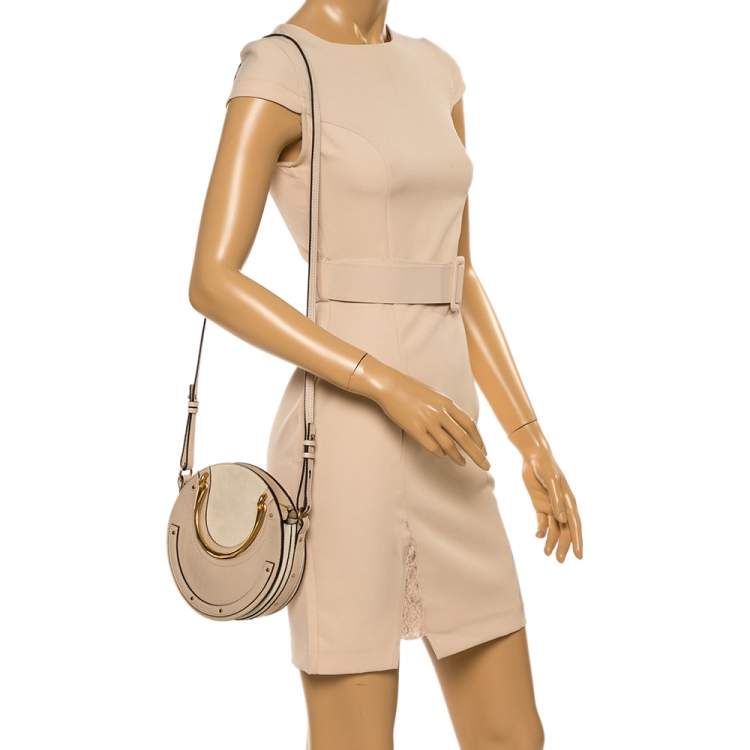 Pre Owned Chloe Beige Leather and Suede Pixie Round Crossbody Bag