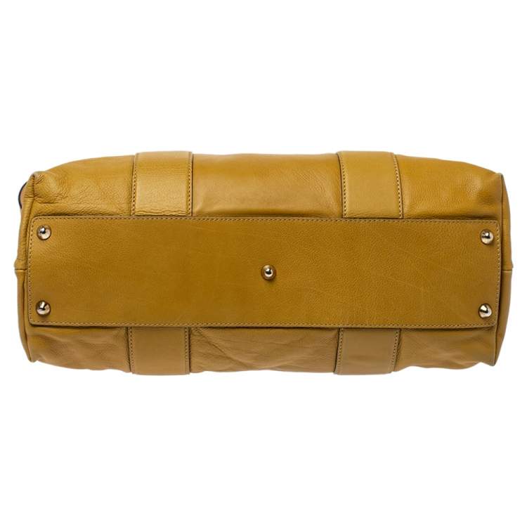 مملوكة مسبقًا Chloe Mustard Leather Gemma Satchel