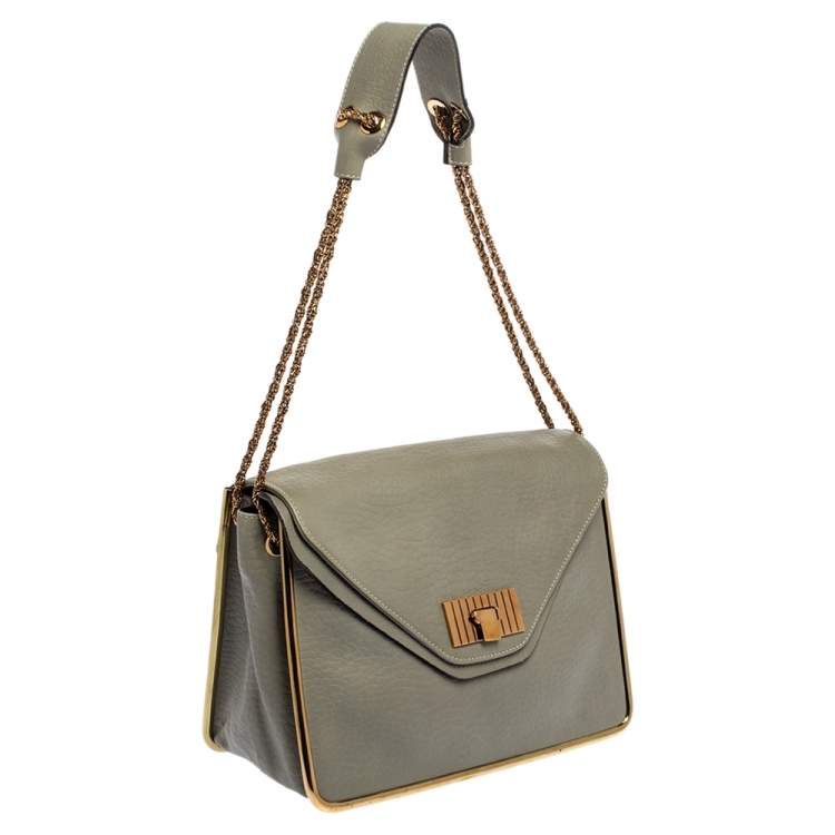 مملوكة مسبقًا Chloe Grey Leather Medium Sally Flap Shoulder Bag