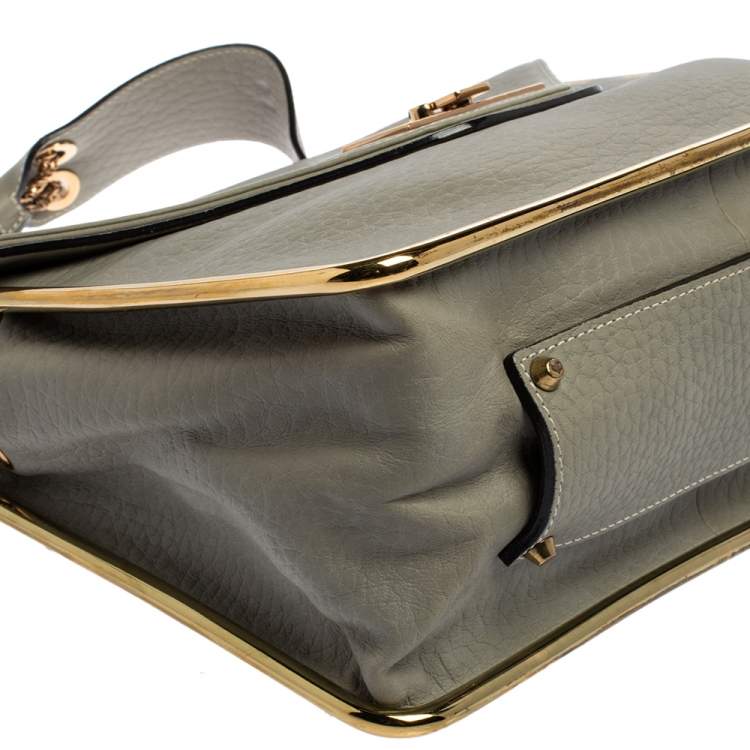 مملوكة مسبقًا Chloe Grey Leather Medium Sally Flap Shoulder Bag