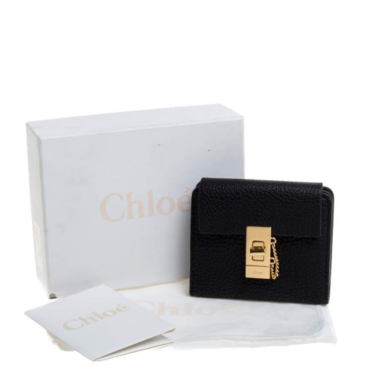 Pre Owned Chloe Black Leather Drew Compact Wallet