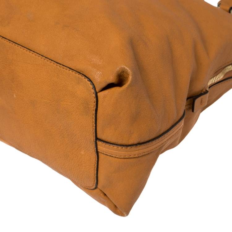 مملوكة مسبقًا Chloe Orange Leather Large Elsie Bowling Bag