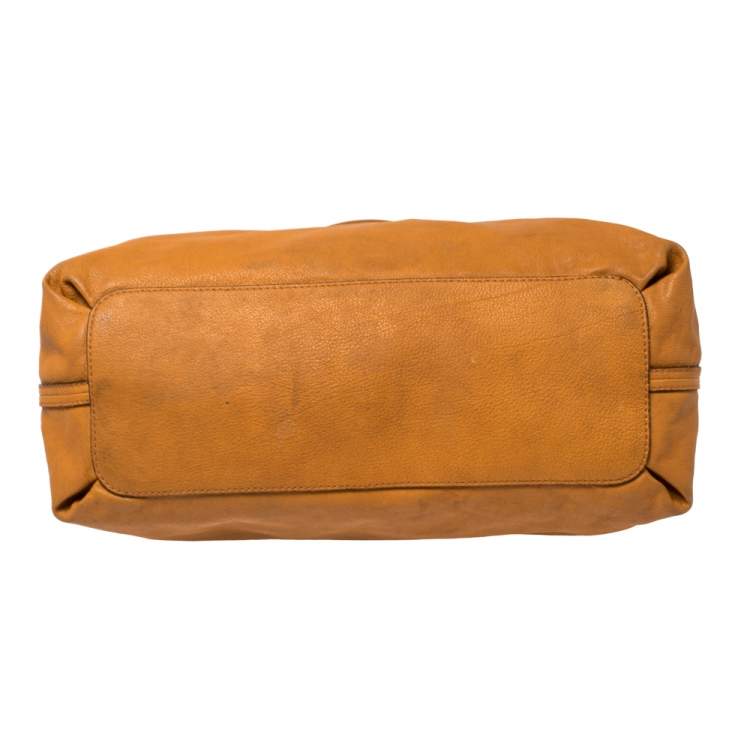 مملوكة مسبقًا Chloe Orange Leather Large Elsie Bowling Bag