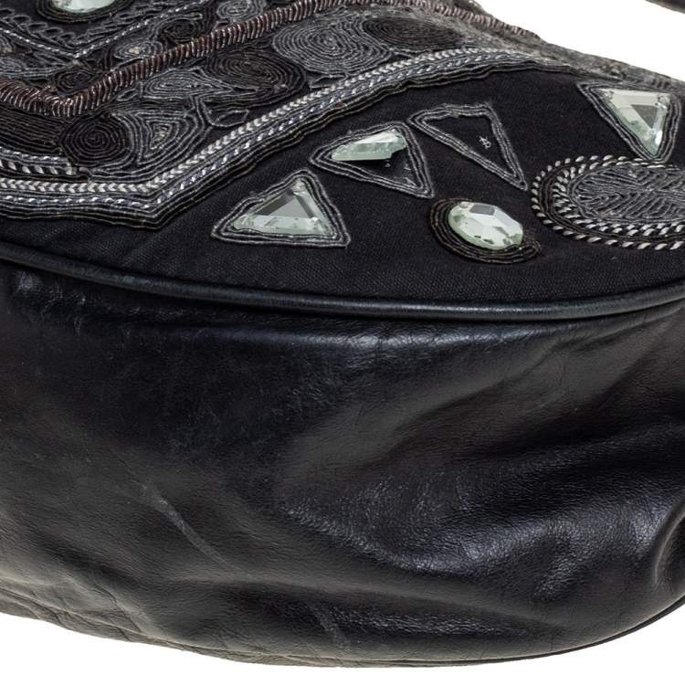 Pre Owned Chloe Black Leather Embellished Crescent Hobo