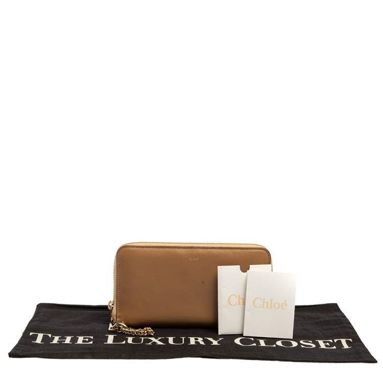 Pre Owned Chloe Beige/Gold Leather Baylee Zip Around Wallet