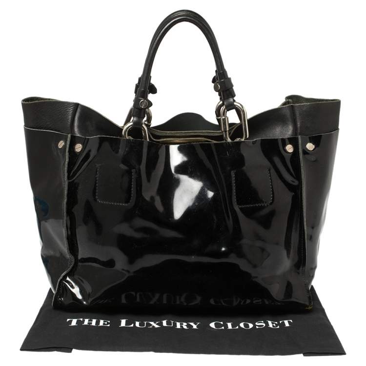 Pre Owned Chloé Black Patent And Leather Cyndi Tote