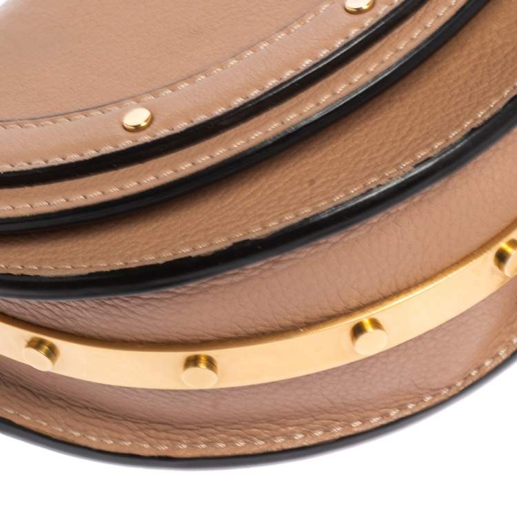Pre Owned Chloe Beige Leather Small Nile Bracelet Minaudiere Crossbody Bag