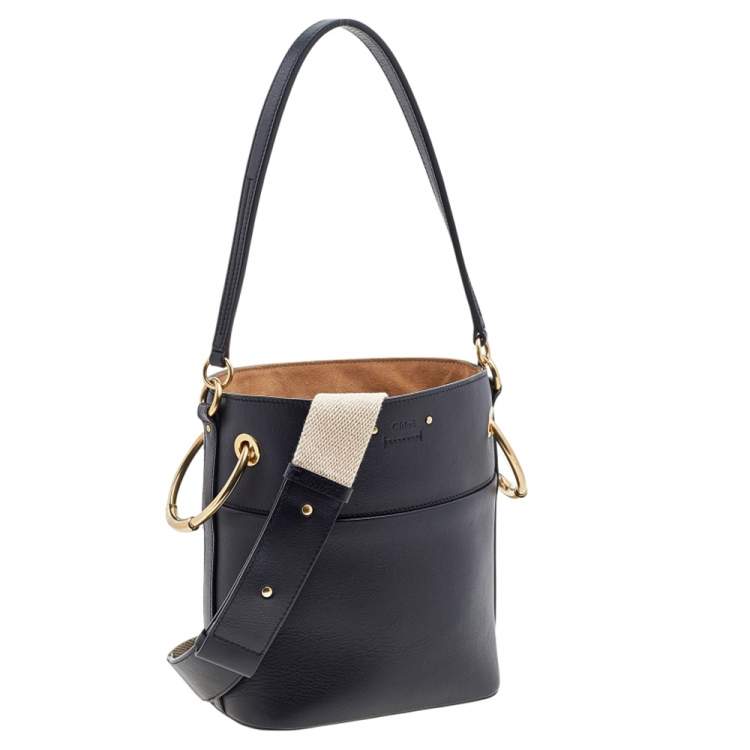 Pre Owned Chloe Black Leather Small Roy Bucket Bag 