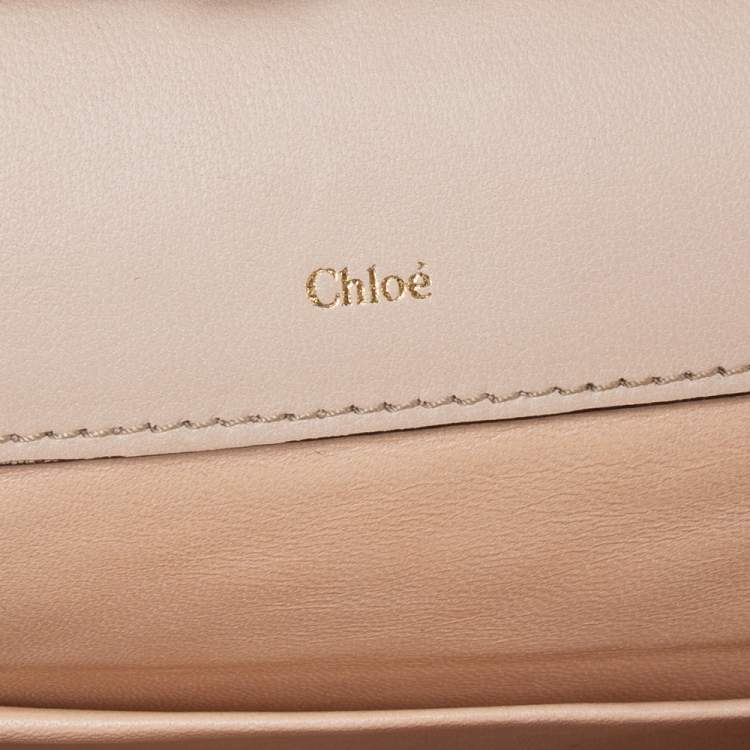 مملوكة مسبقًا Chloe Gold Python Rachel Bow Crossbody Bag
