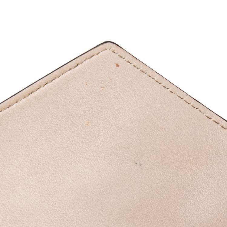 مملوكة مسبقًا Chloe Gold Python Rachel Bow Crossbody Bag