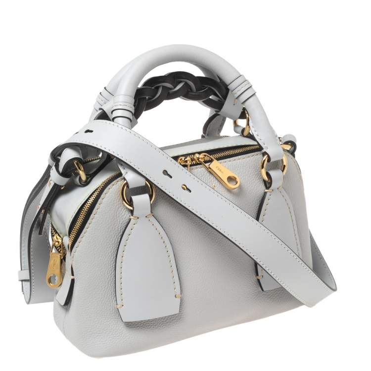 Pre Owned Chloe Light Blue Leather Small Daria Shoulder Bag