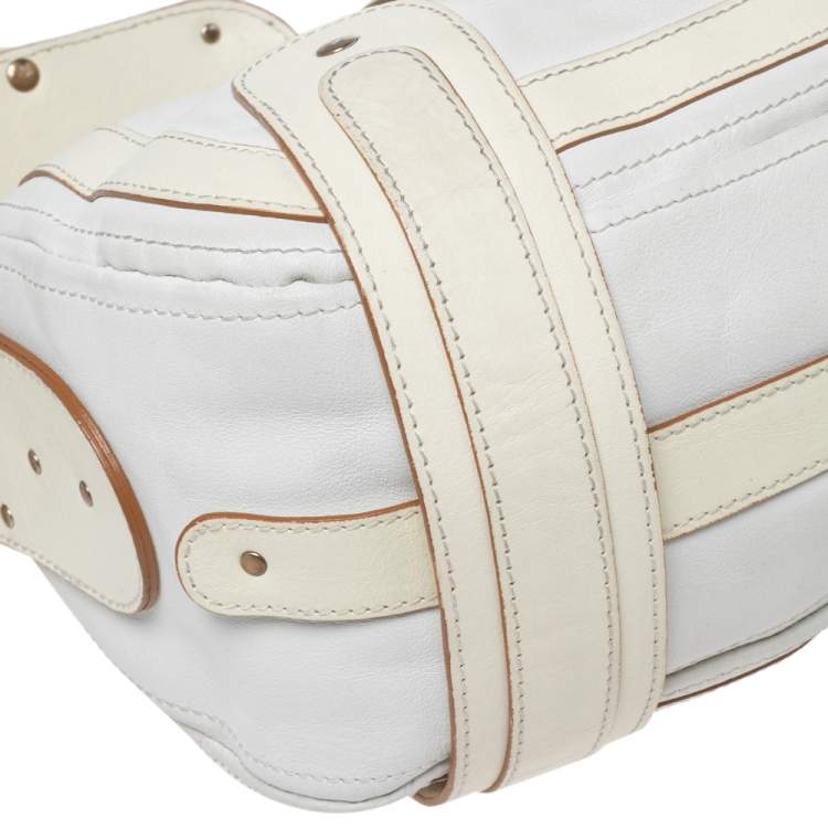 Pre Owned Chloe White/Cream Leather Logo Charm Shoulder Bag