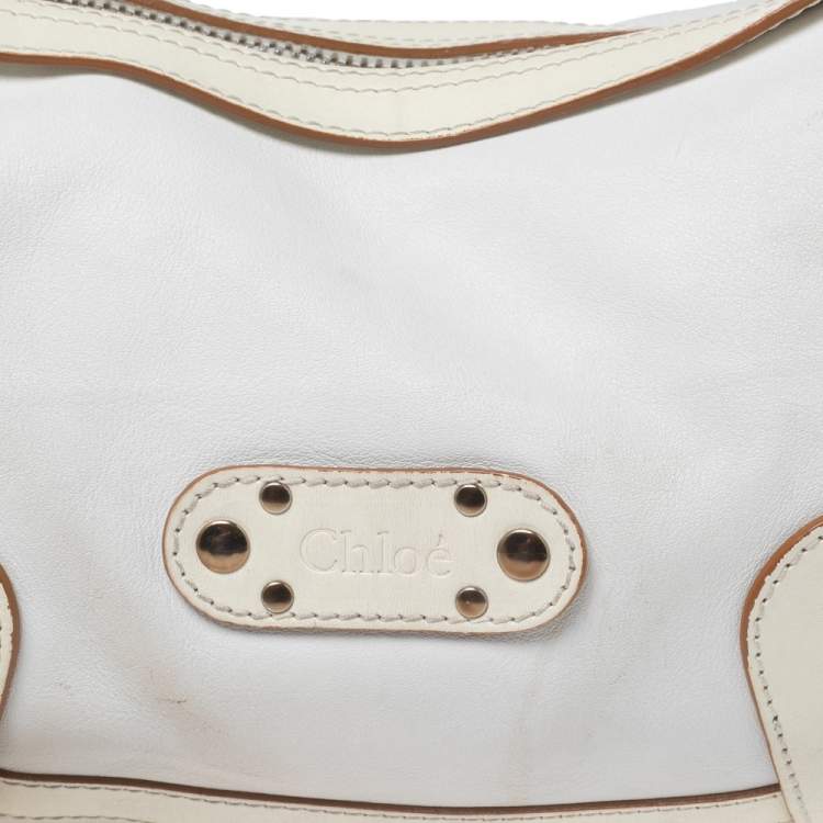 Pre Owned Chloe White/Cream Leather Logo Charm Shoulder Bag