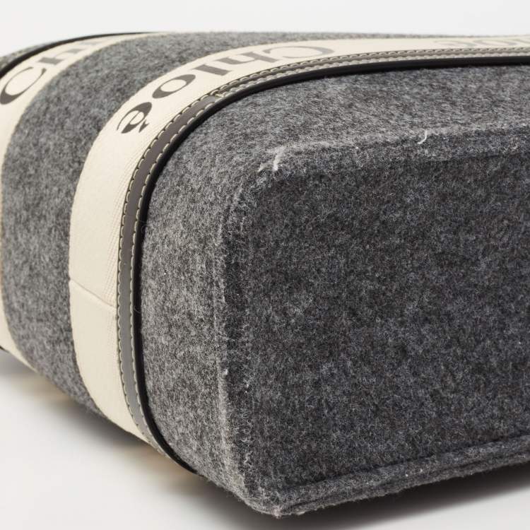 Pre Owned Chloe Grey/Black Wool and Leather Medium Woody Tote