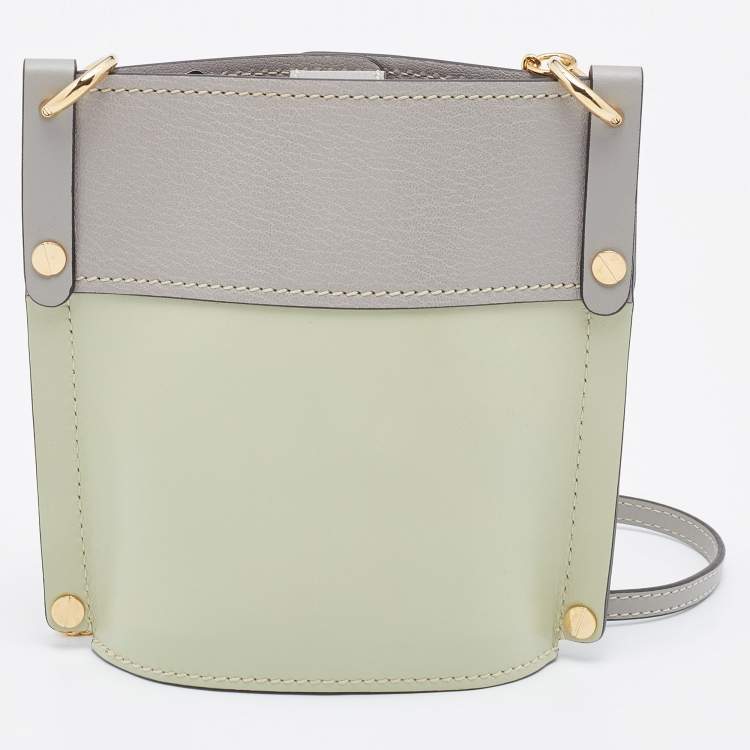 Pre Owned Chloe Green/Grey Leather Padlock Chain Bucket Bag