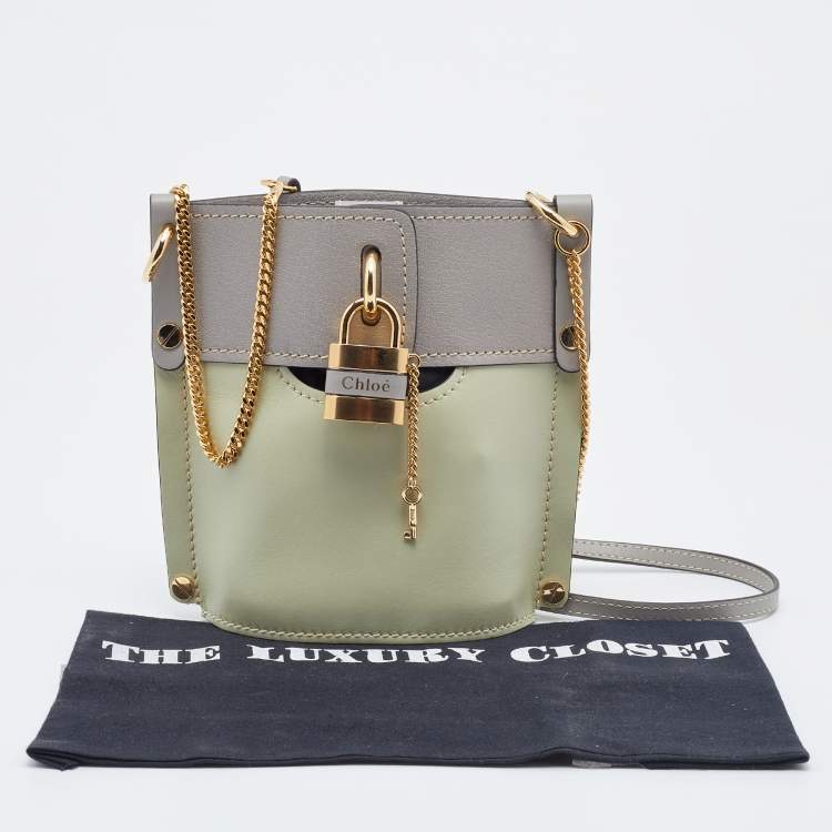 Pre Owned Chloe Green/Grey Leather Padlock Chain Bucket Bag
