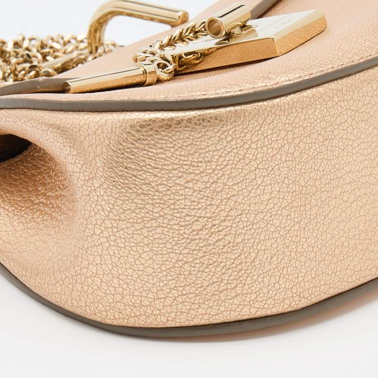 Pre Owned Chloe Gold Leather Mini Drew Chain Crossbody Bag