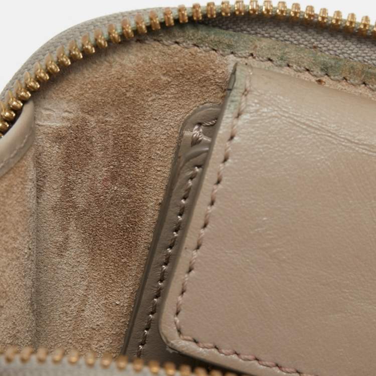 Pre Owned Chloe Beige Leather Mini C Vanity Shoulder Bag