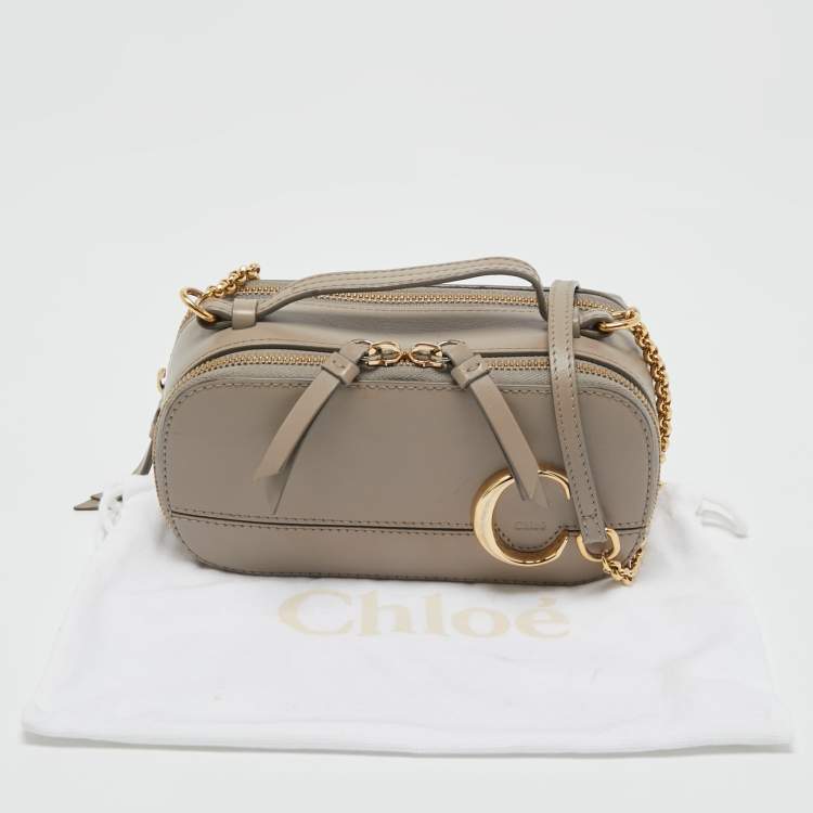 Pre Owned Chloe Beige Leather Mini C Vanity Shoulder Bag