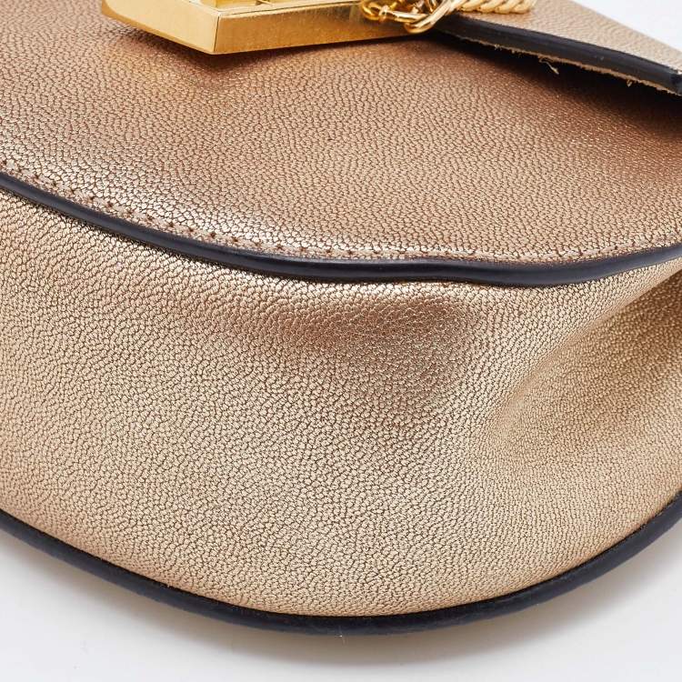 Pre Owned Chloe Metallic Gold Leather Mini Drew Chain Crossbody Bag